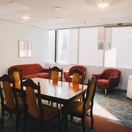 Stayover Apartments Веллингтон Экстерьер фото